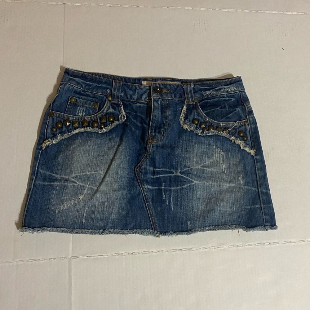 Blue Embellished Mini Skirt for Casual Outings
